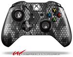 Decal Style Skin for Microsoft XBOX One Wireless Controller HEX Mesh Camo 01 Gray - (CONTROLLER NOT INCLUDED)